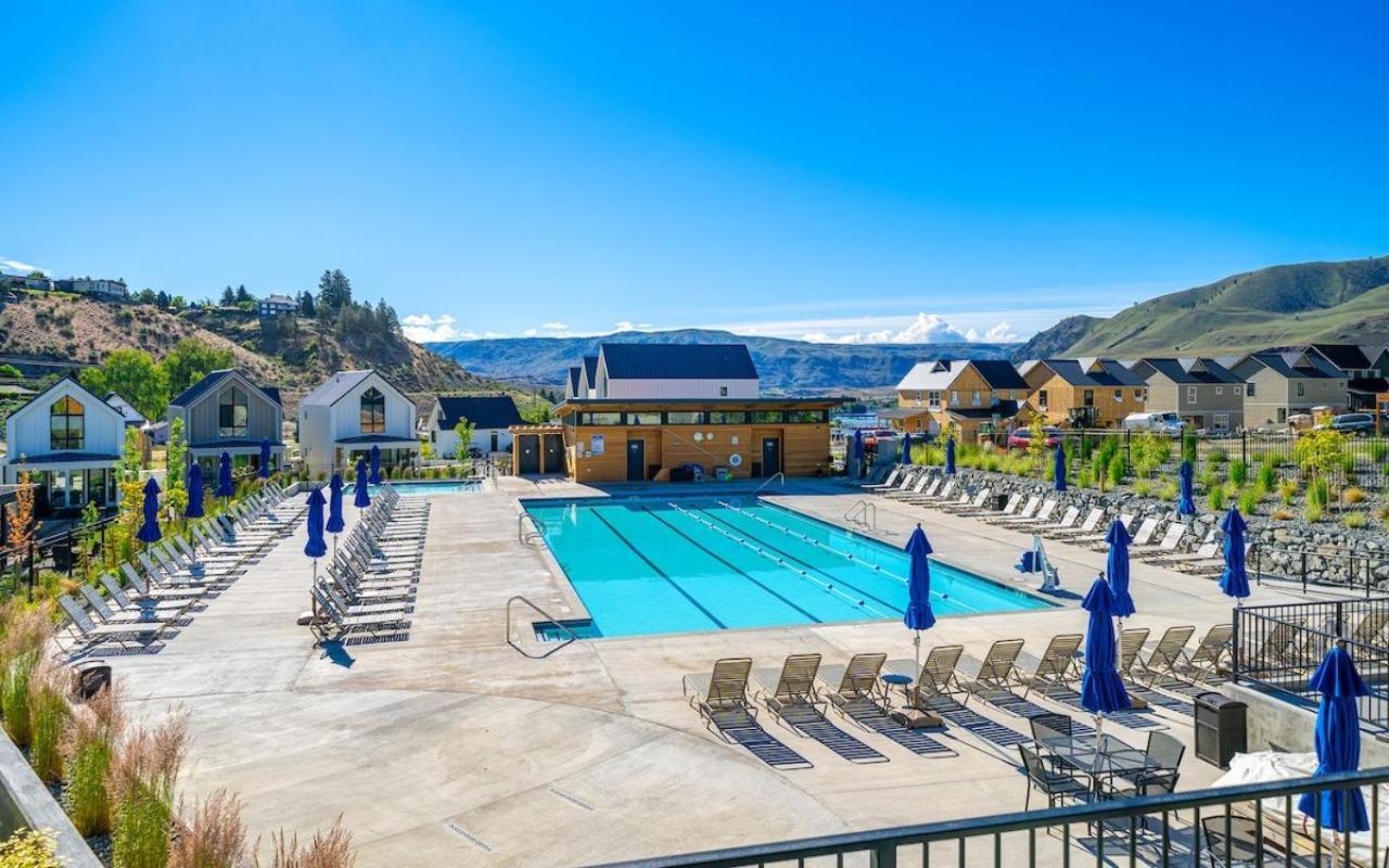 More Cowbell! #63 Chelan Exterior photo
