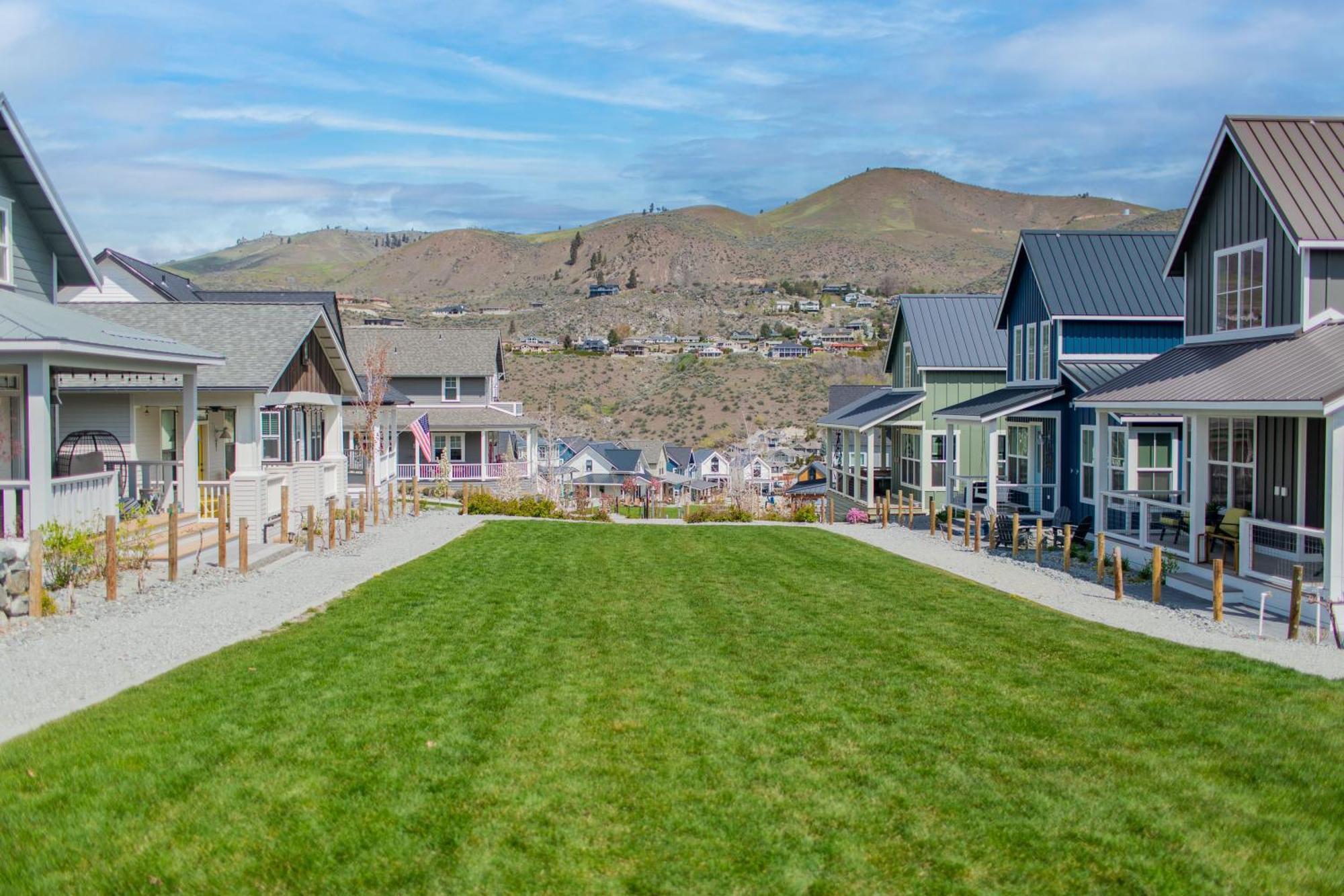 More Cowbell! #63 Chelan Exterior photo